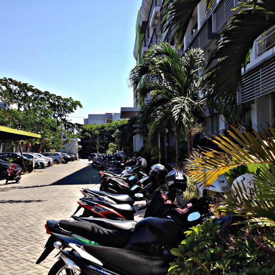 Greensa Inn Surabaya Dış mekan fotoğraf