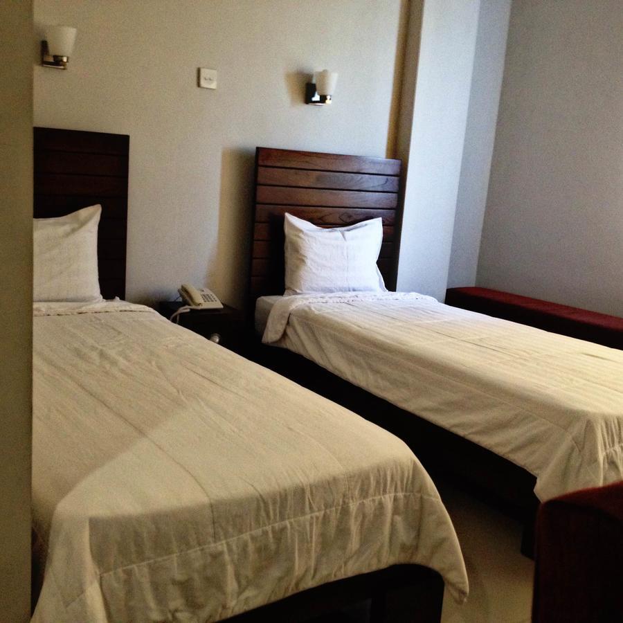 Greensa Inn Surabaya Dış mekan fotoğraf