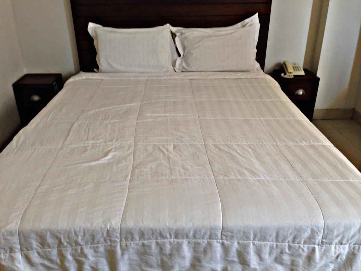 Greensa Inn Surabaya Dış mekan fotoğraf