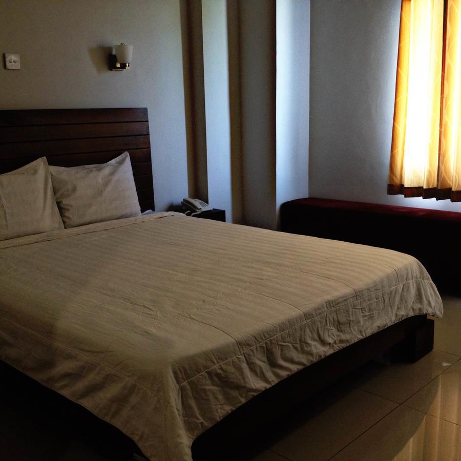 Greensa Inn Surabaya Dış mekan fotoğraf